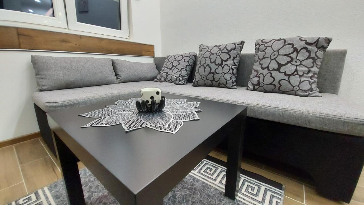 Apartmani Lukic Valjevo Zewnętrze zdjęcie